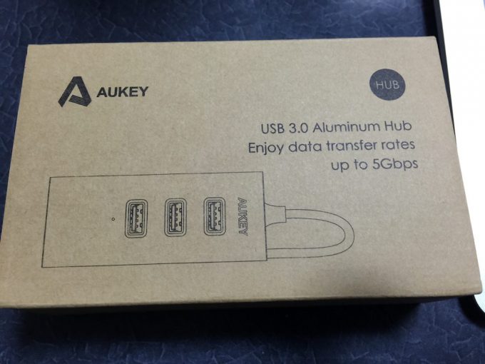 Aukey CB-H32外箱